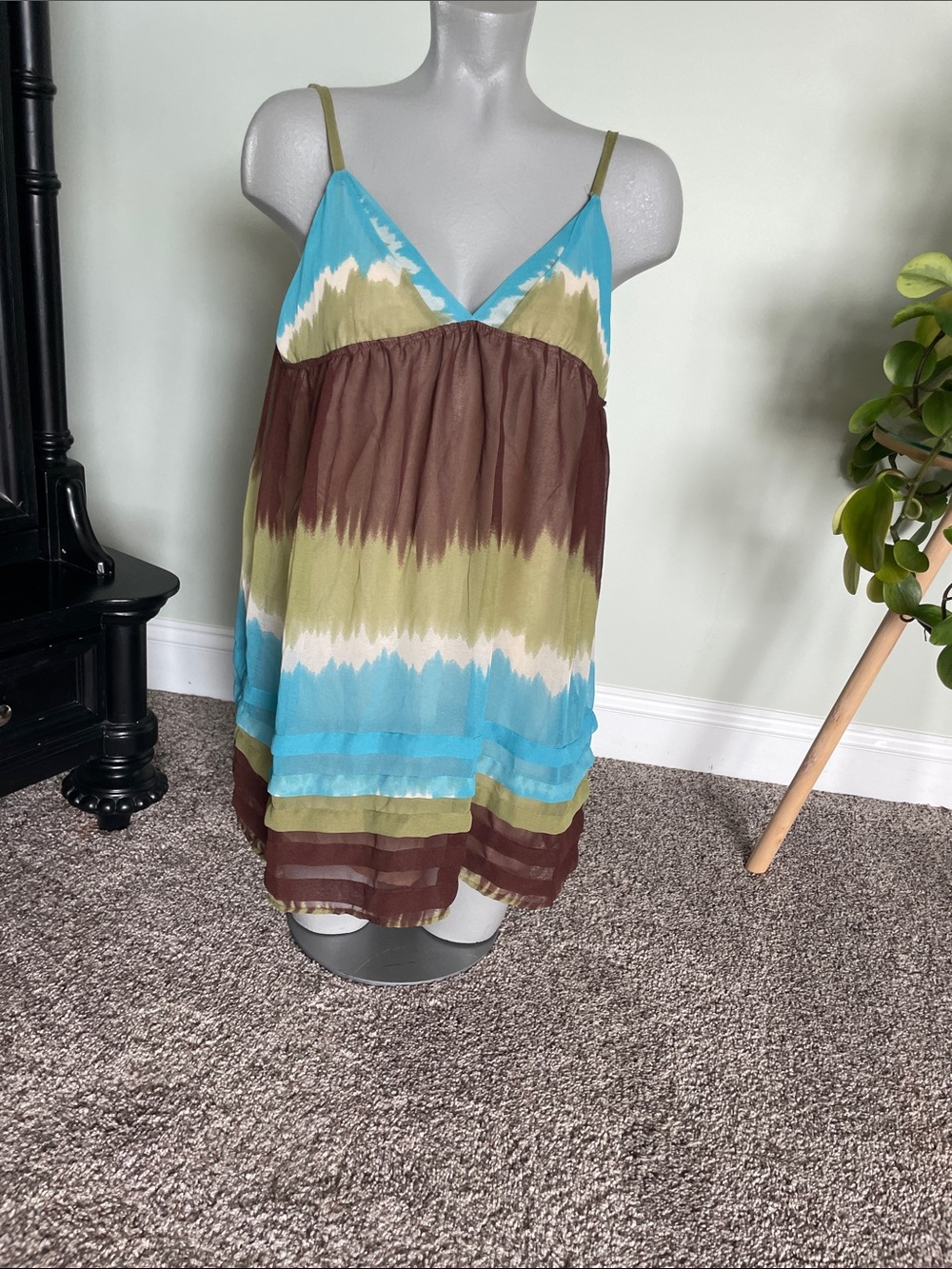 Wet Seal Brown-Trim Beige Lined Top